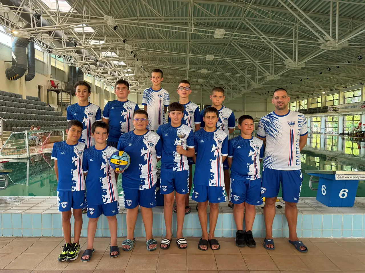 Спартак B U13 с треньор Христо Левичков